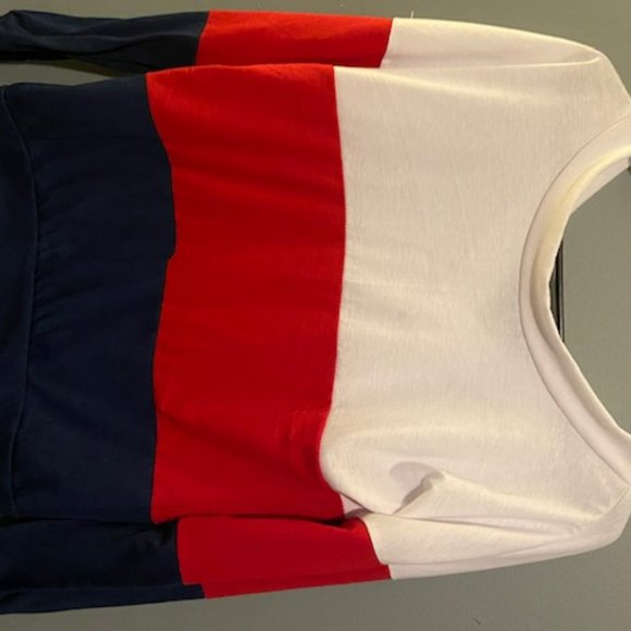 Red White & Blue Small V-Neck Sweater in Excellent Condition - Picture 2 of 2